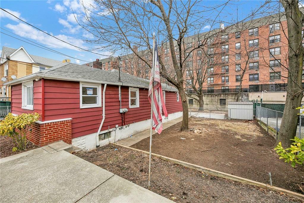 Property Photo: 2823 Ford Street 1 NY 11235