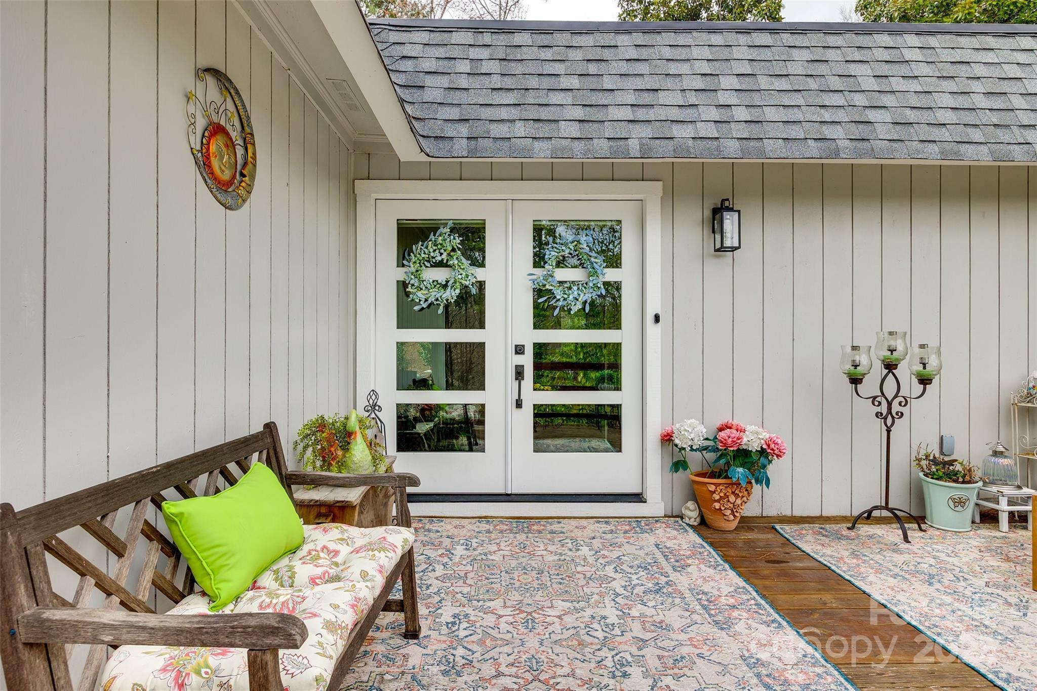 Property Photo: 16137 Tana Tea Circle SC 29708
