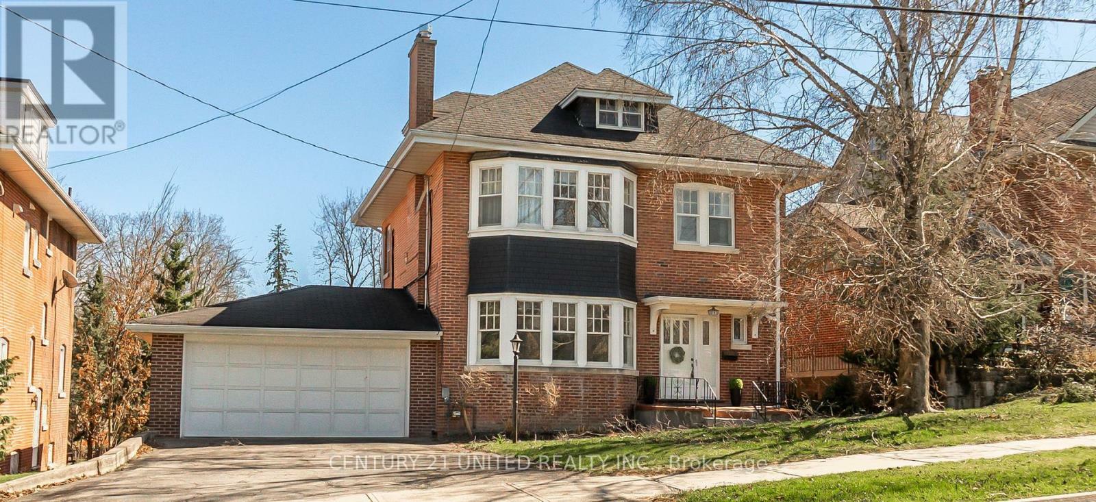 Property Photo: 593 Weller Street ON K9H 2N9
