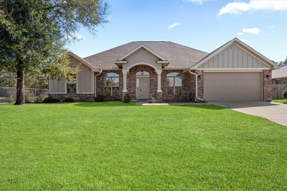 Property Photo: 3208 Oxmore Drive FL 32539