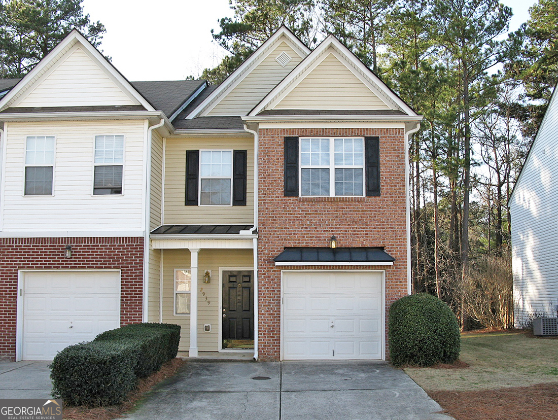 Property Photo:  2939 Greyhawk Lane  GA 30040 