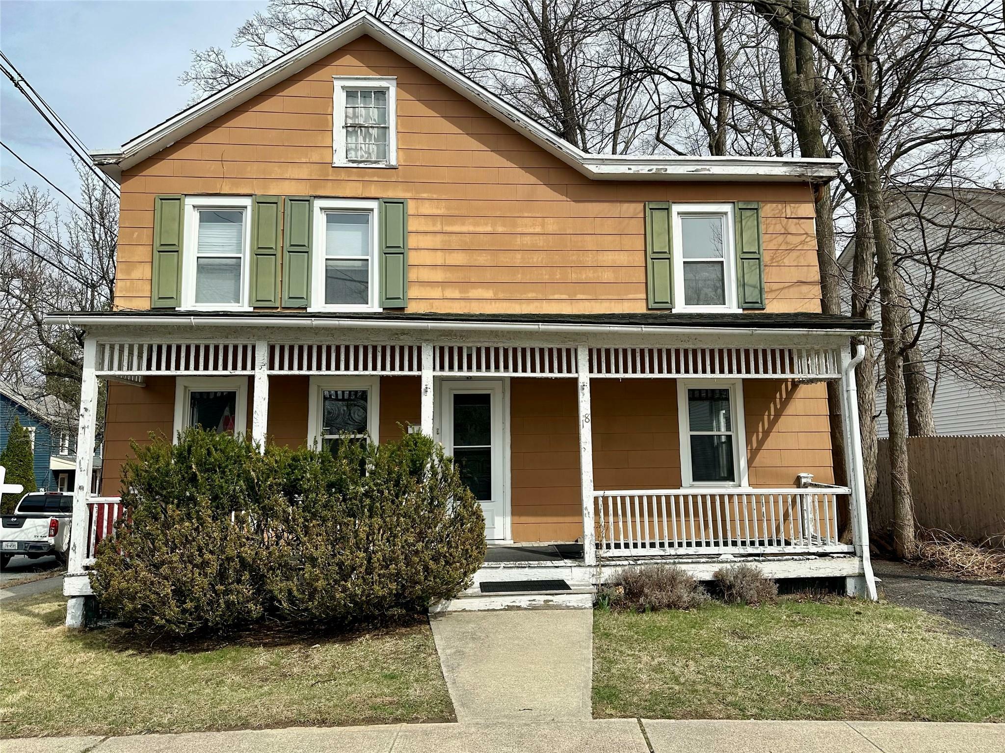 18 North Street  Warwick NY 10990 photo