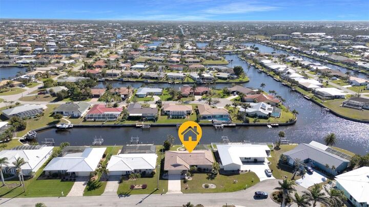 Property Photo: 944 Genoa Court FL 33950
