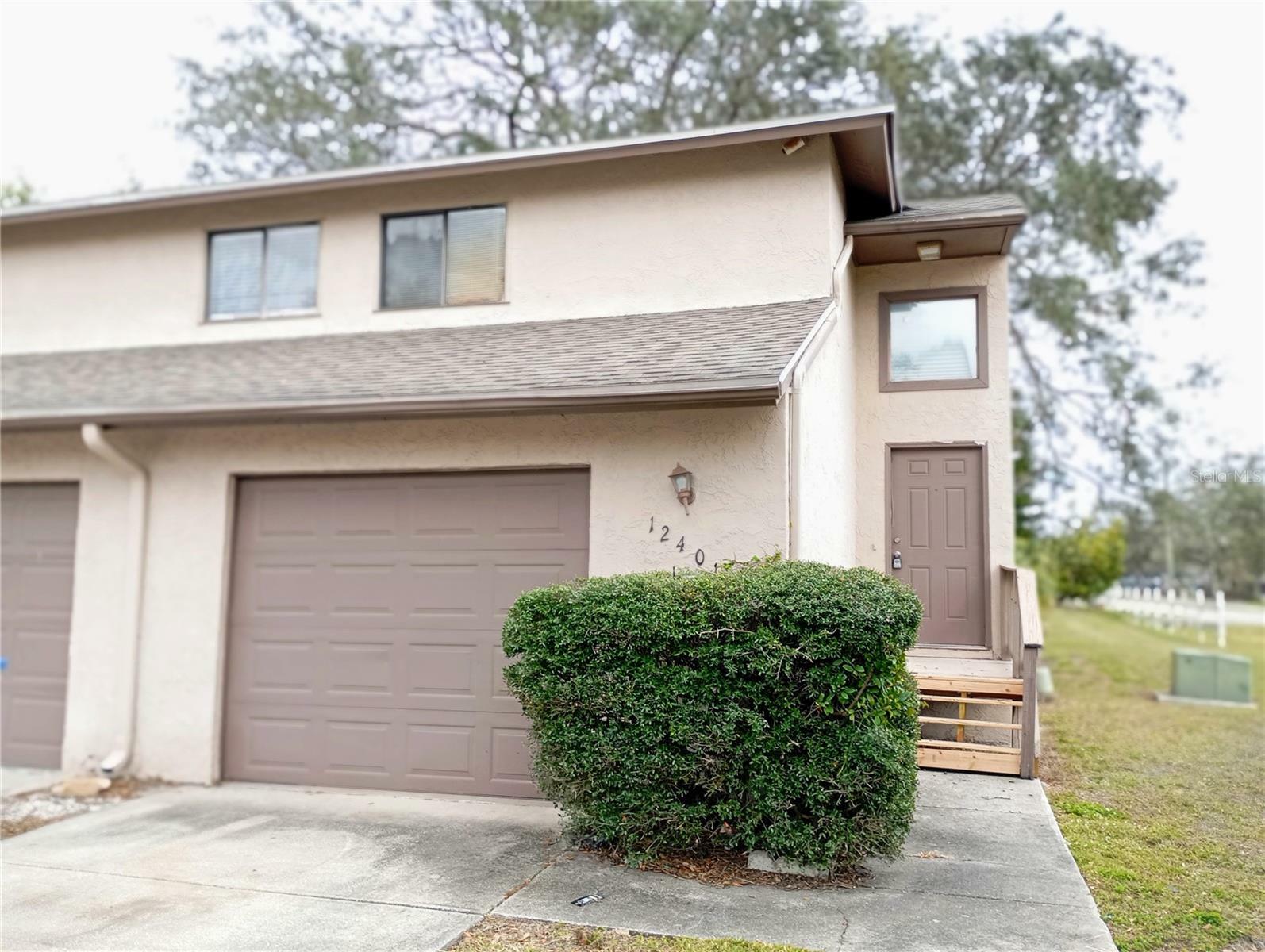 Property Photo: 12401 Joel Court FL 33612