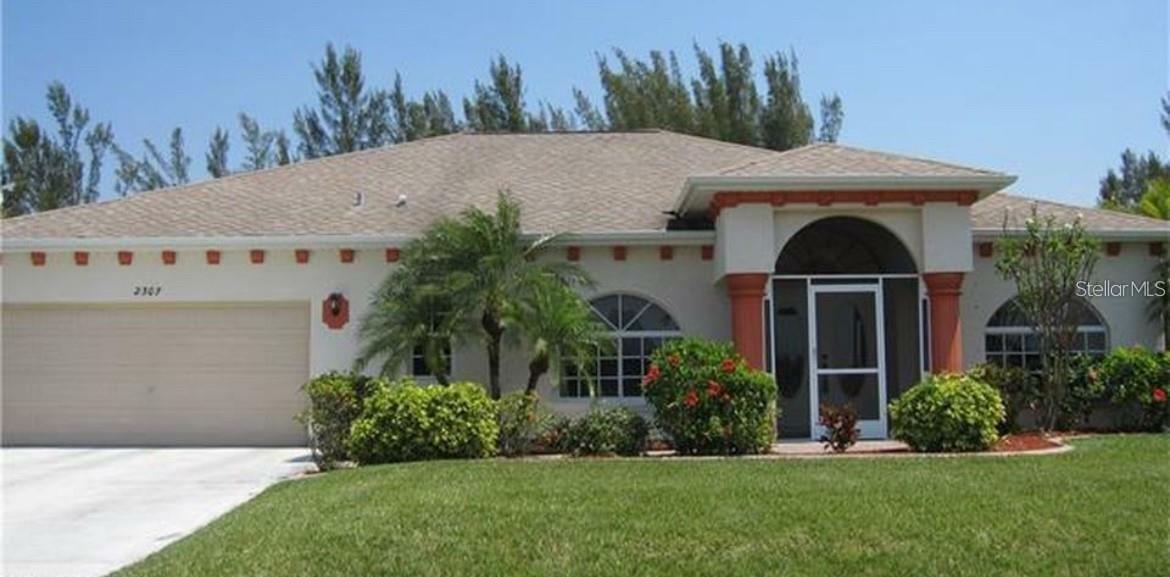 Property Photo: 2307 SW 21st Avenue FL 33991