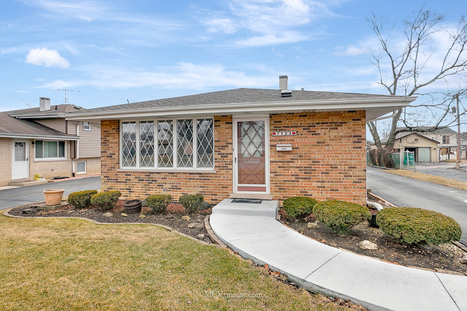 Property Photo:  7123 W 113th Street  IL 60482 