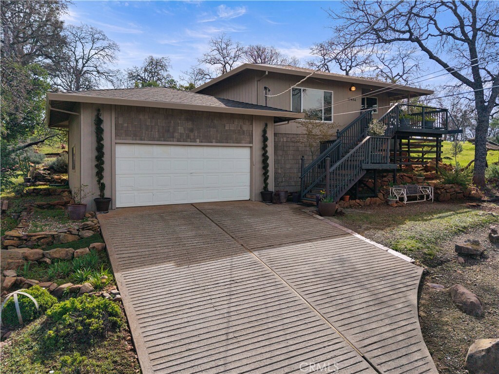Property Photo: 17444 Meadow View Drive CA 95467