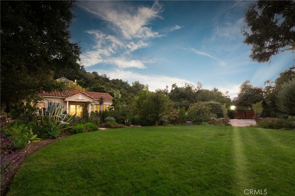 Property Photo: 21149 Entrada Road CA 90290