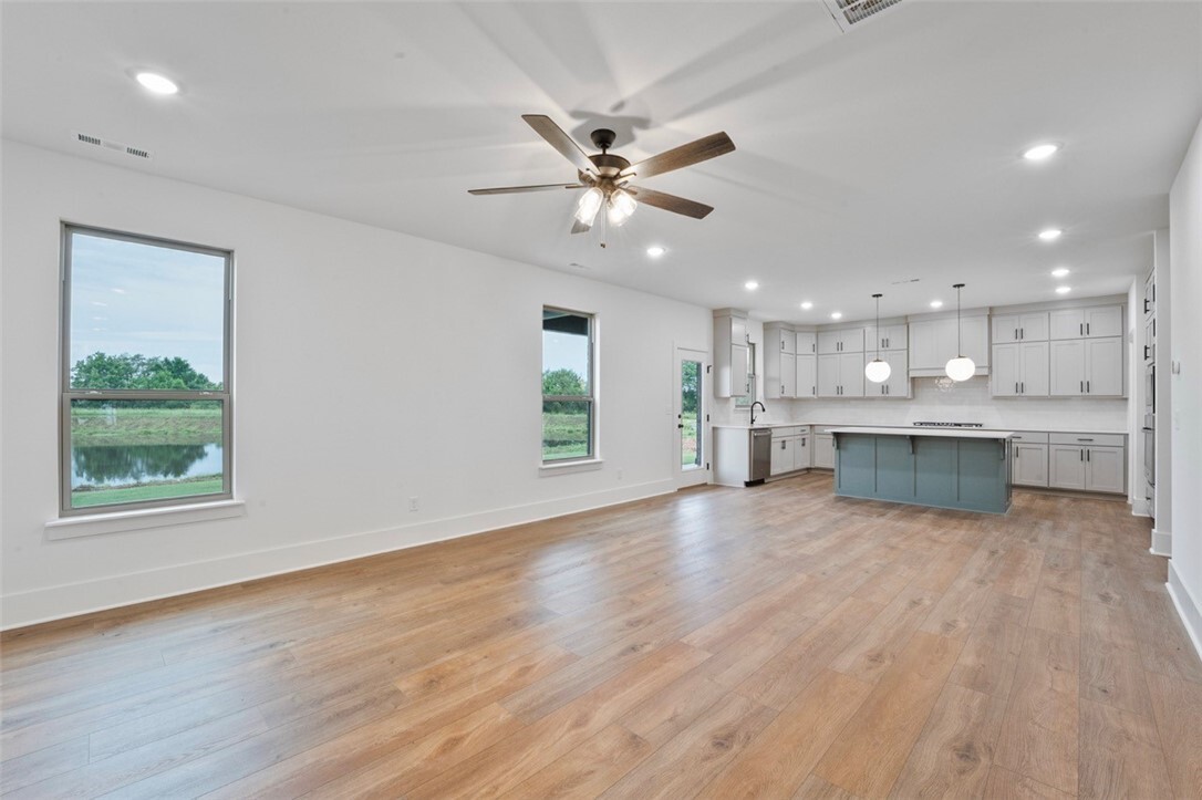 Property Photo: 4700 SW Juneberry Street AR 72712