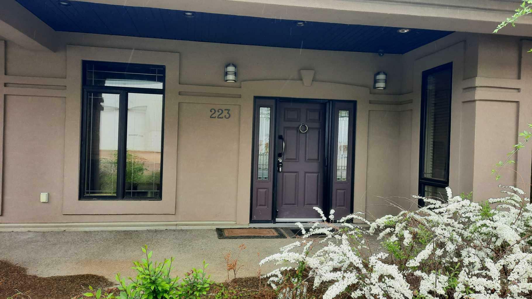 Property Photo:  223 2 Avenue  AB T0J 1B0 