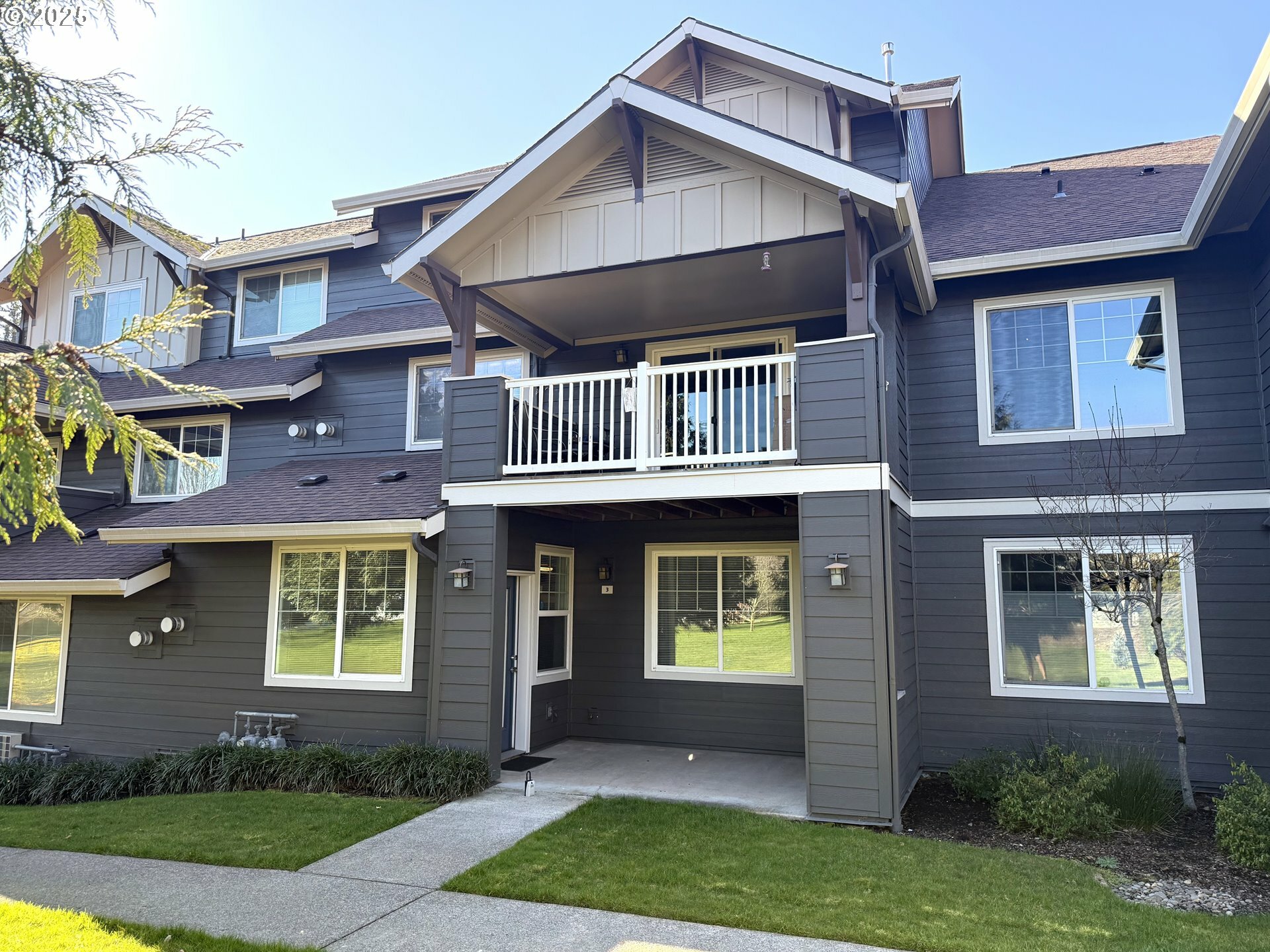Property Photo:  10800 SE 17th Cir A3  WA 98664 