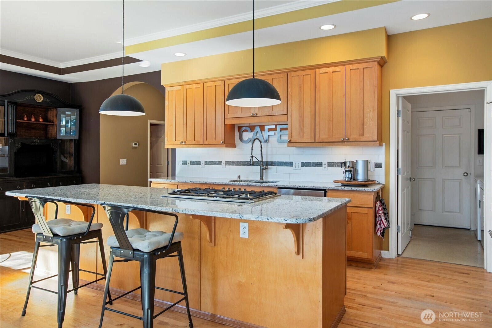 Property Photo: 6238 Harbour Heights Parkway D1 WA 98275