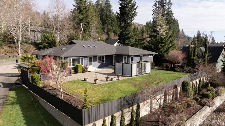112 W McBryde Avenue  Montesano WA 98563 photo