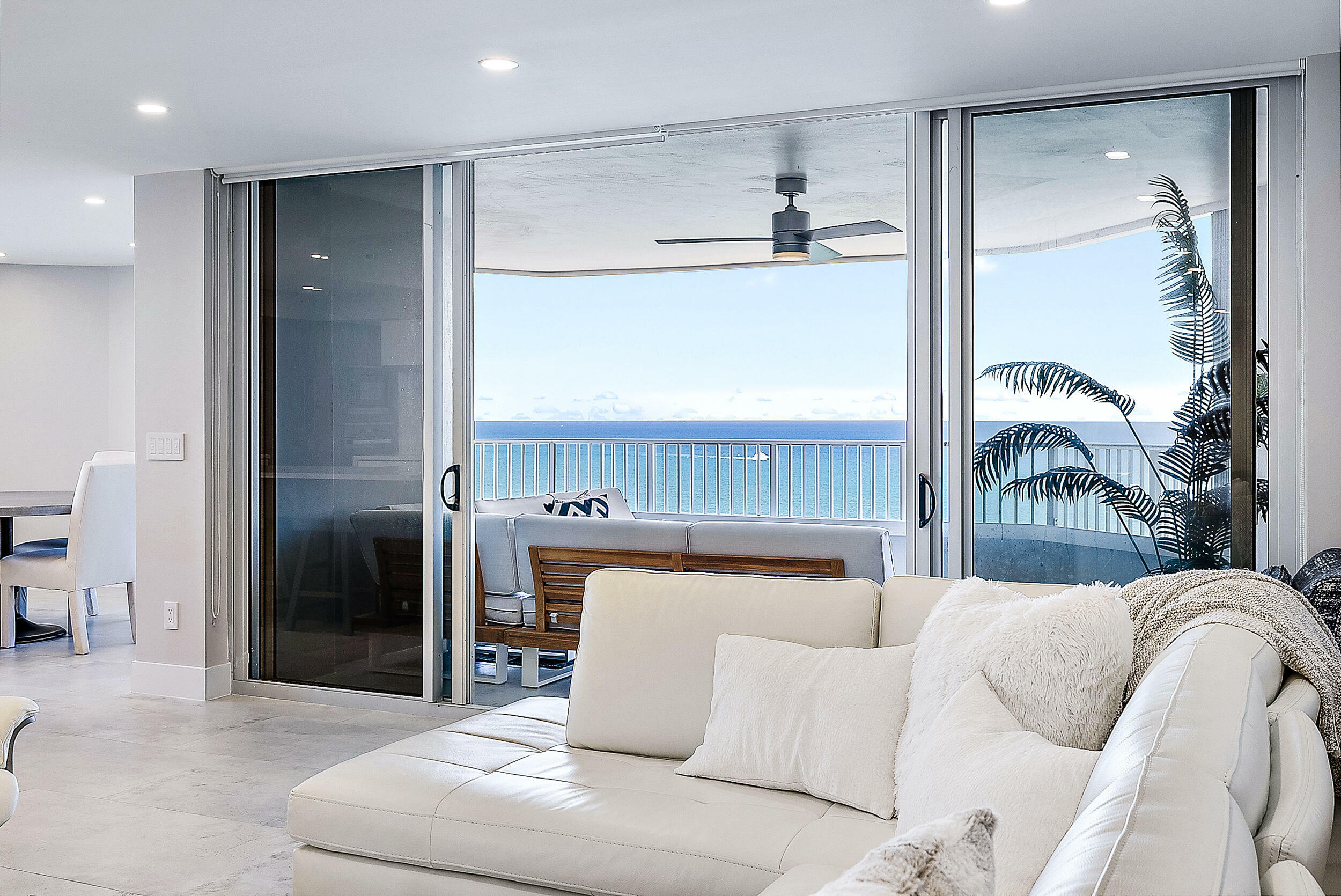 Property Photo: 5200 N Ocean Drive 2003 FL 33404
