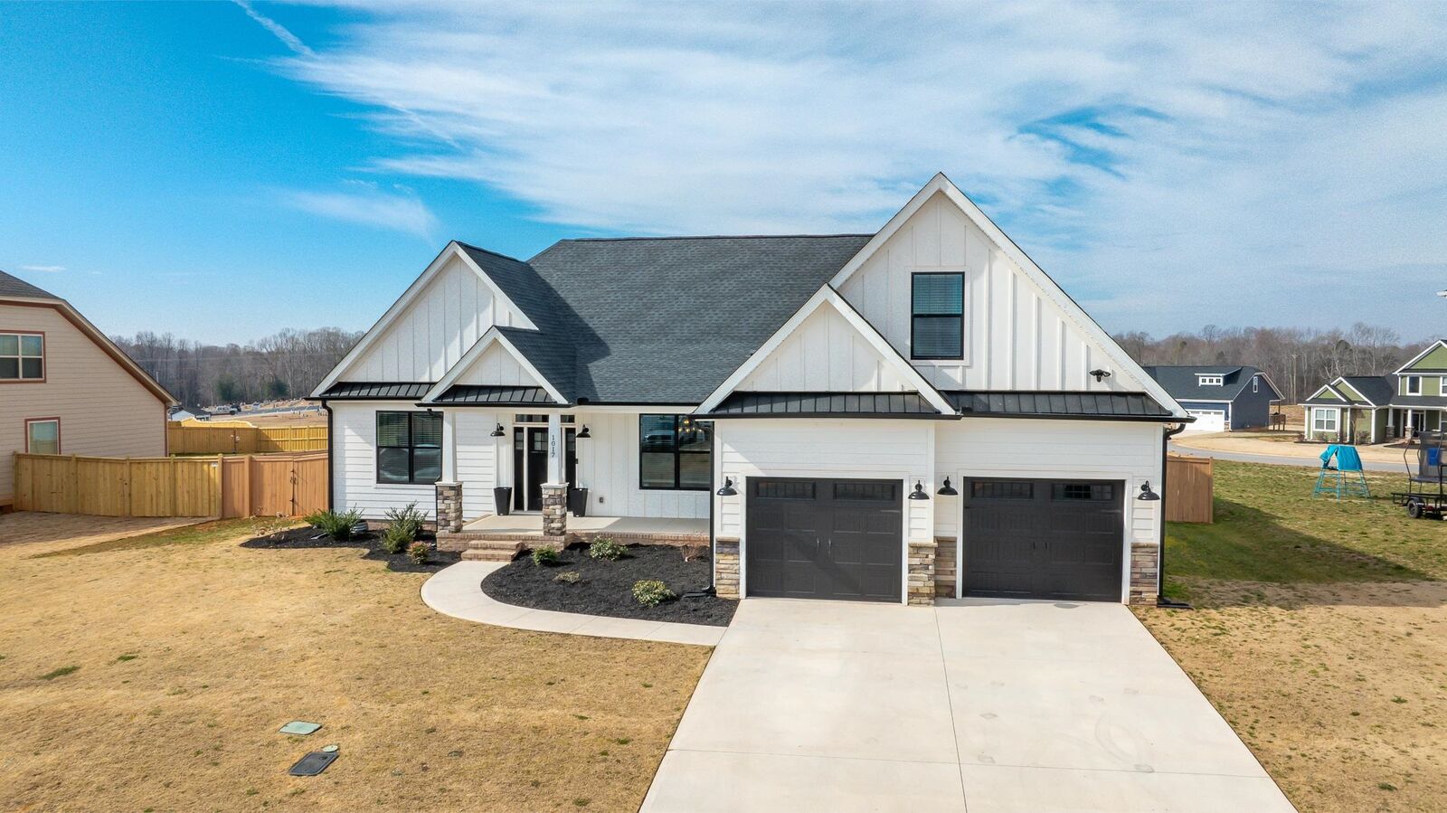 Property Photo:  1017 Linden Ridge Road  SC 29651 