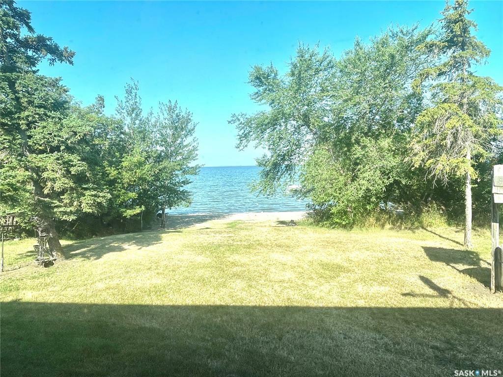 Property Photo: 3 Lakeview Place SK S0M 0L0