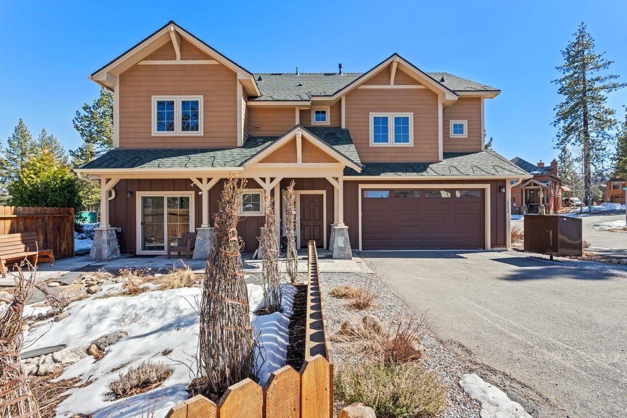 10259 Fall Court  Truckee CA 96161-4332 photo