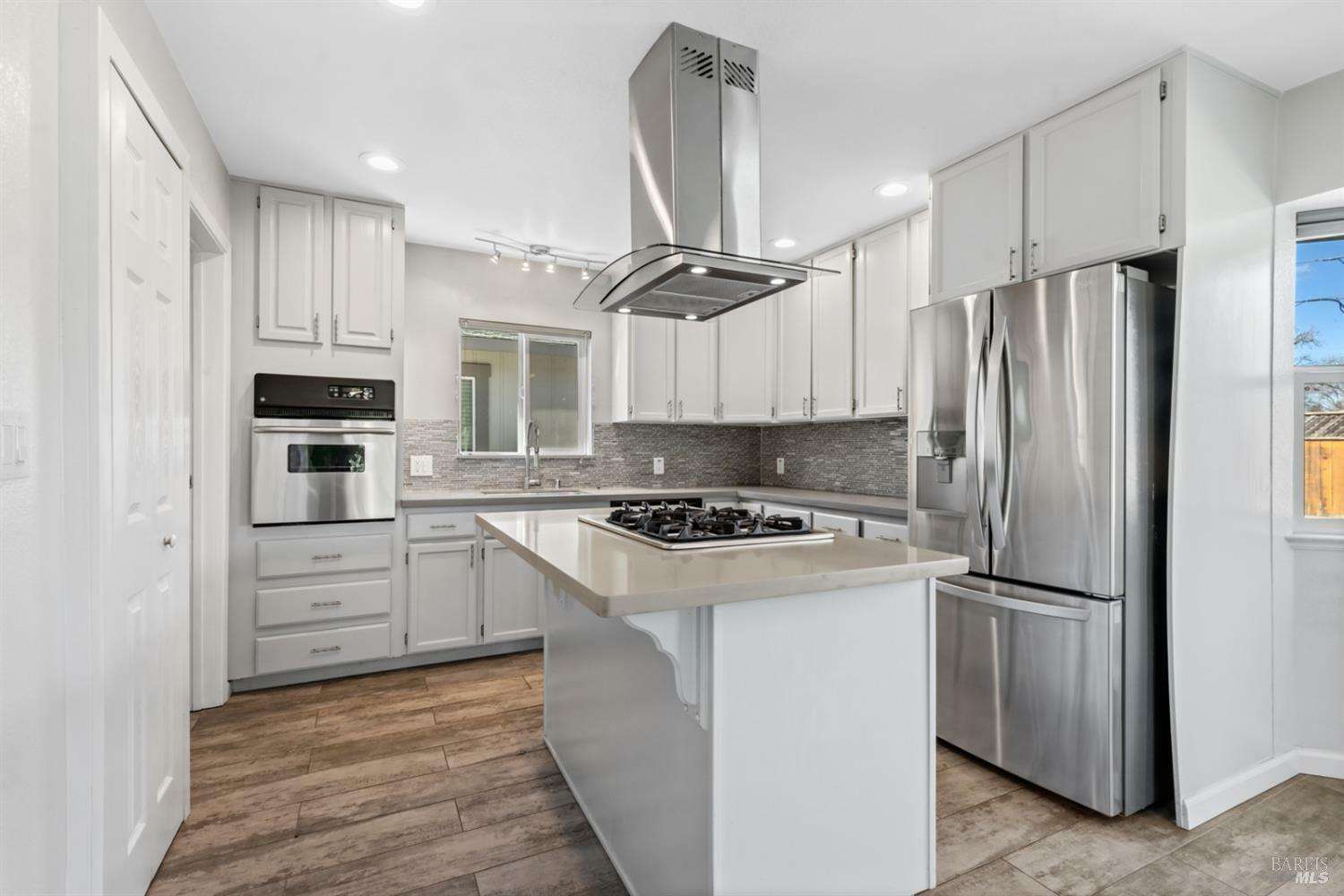 Property Photo: 19004 Railroad Avenue CA 95476