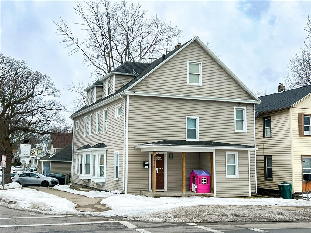 Property Photo: 681 Lexington Avenue NY 14613