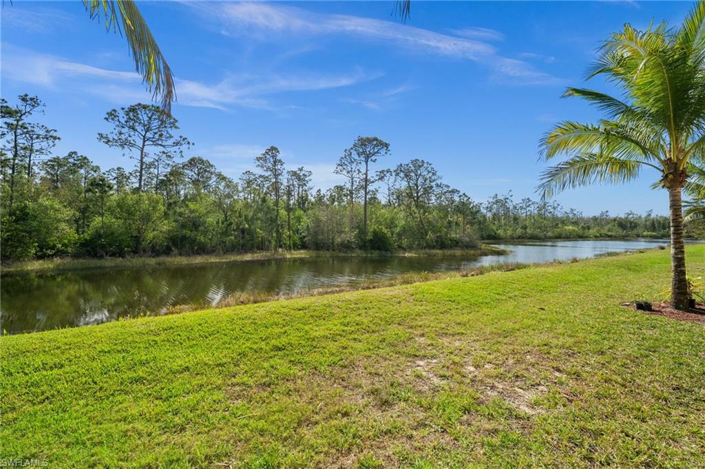 Property Photo: 10246 Via Colomba Cir FL 33966