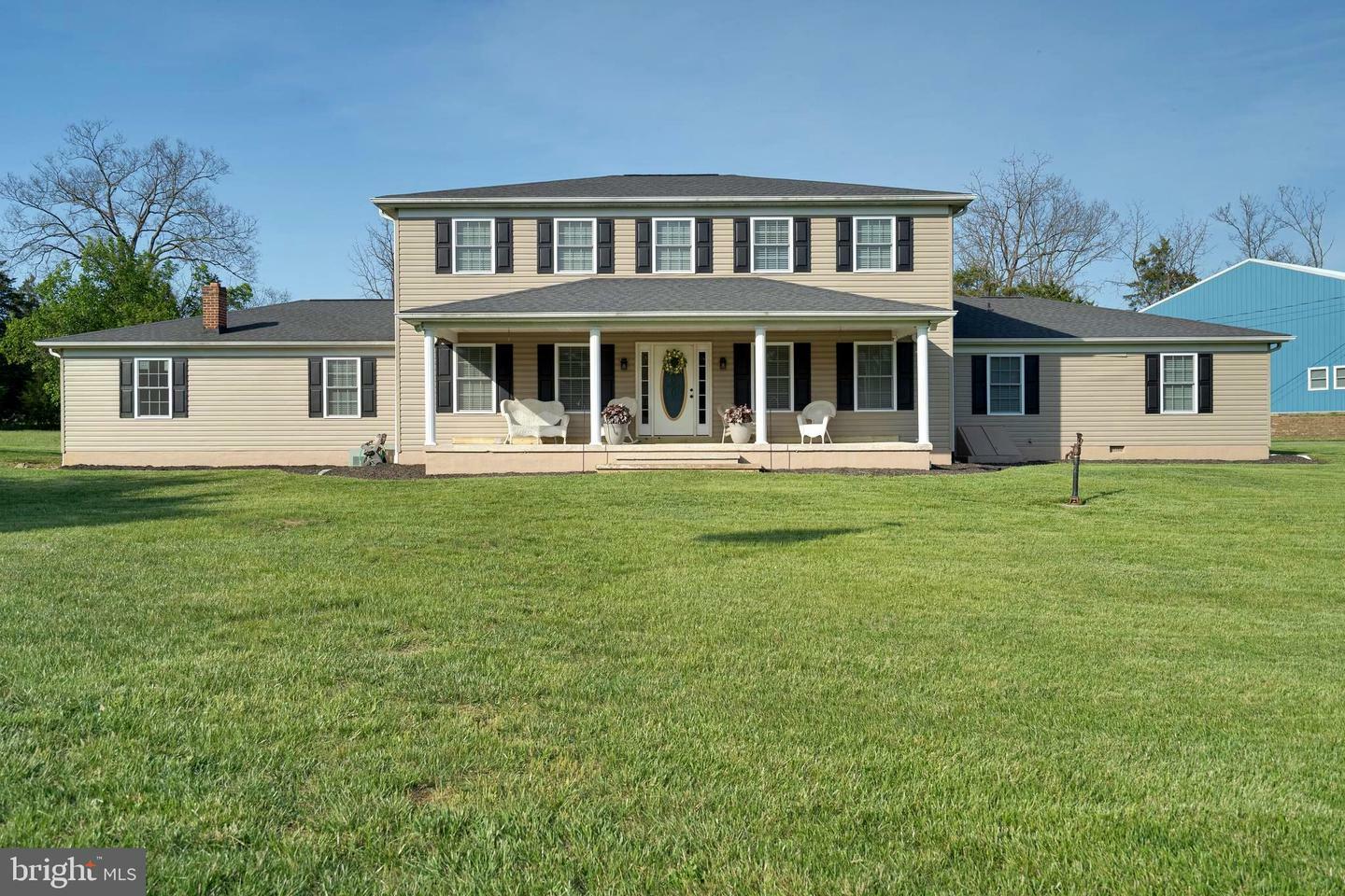 Property Photo: 303 Cedar Hollow Lane WV 25430
