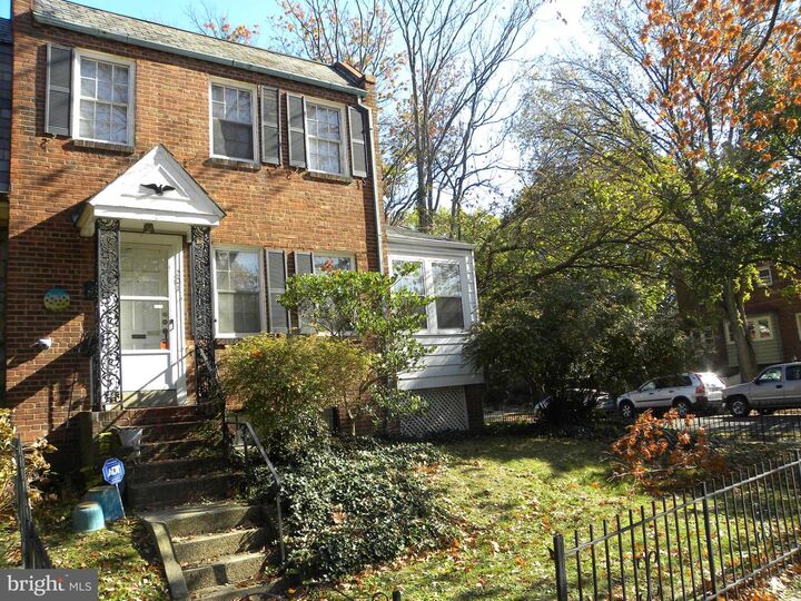 201 Commonwealth Avenue  Alexandria VA 22301 photo