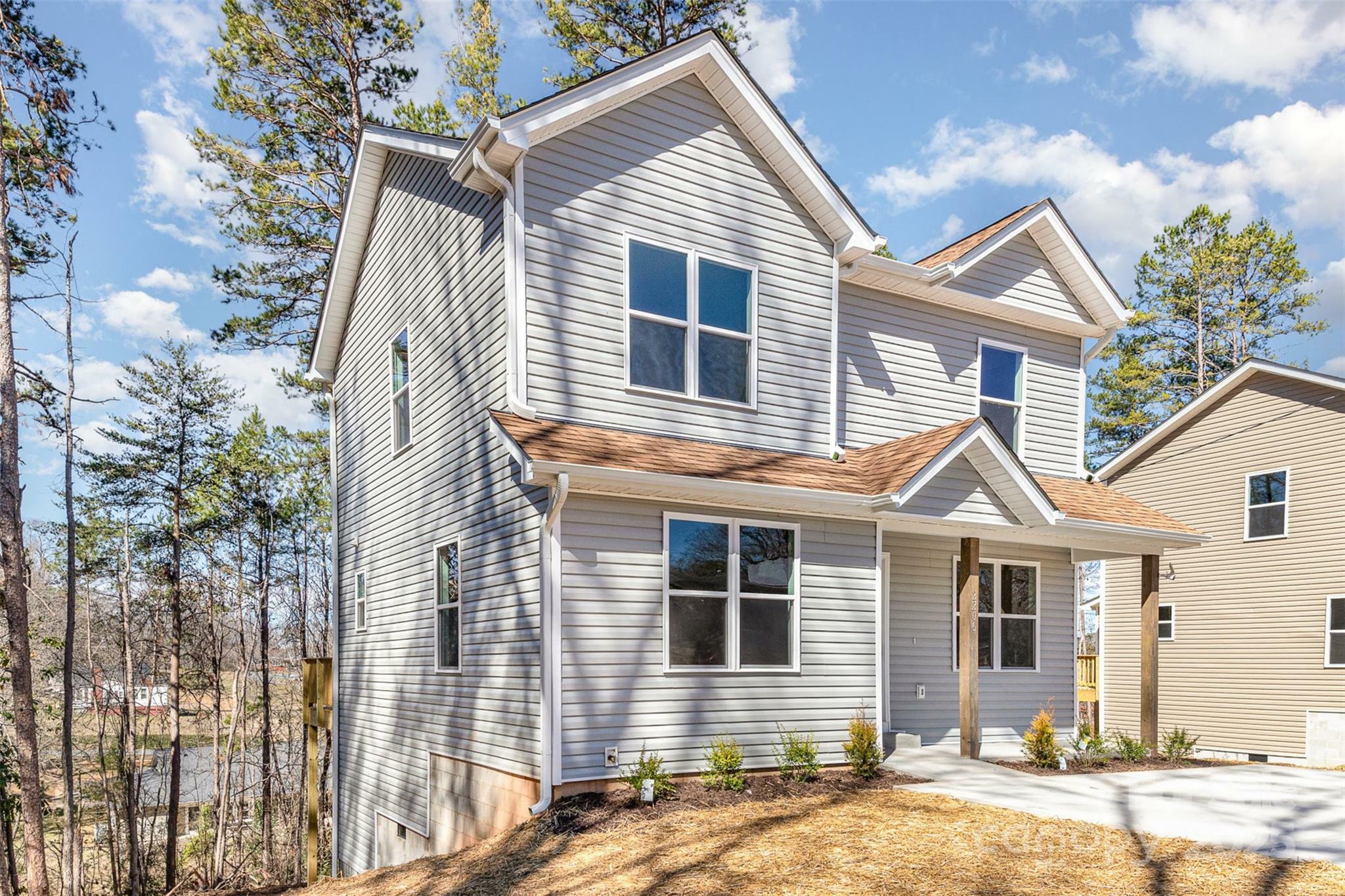 Property Photo: 2206 Hillcrest Avenue NC 28001