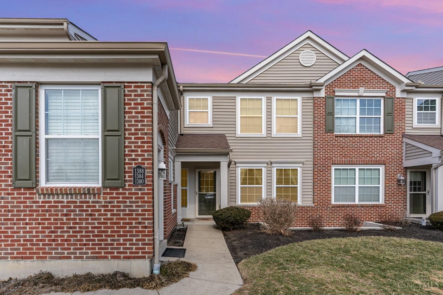 Property Photo:  1380 Shadowood Trail  OH 45039 