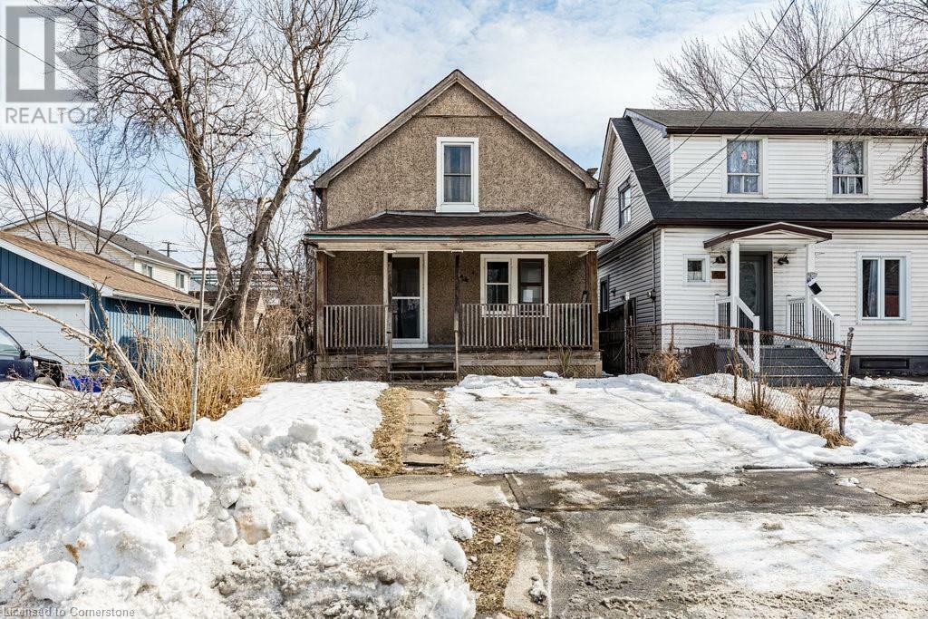 Photo de la propriété:  52 Stapleton Avenue North  ON L8H 3N5 