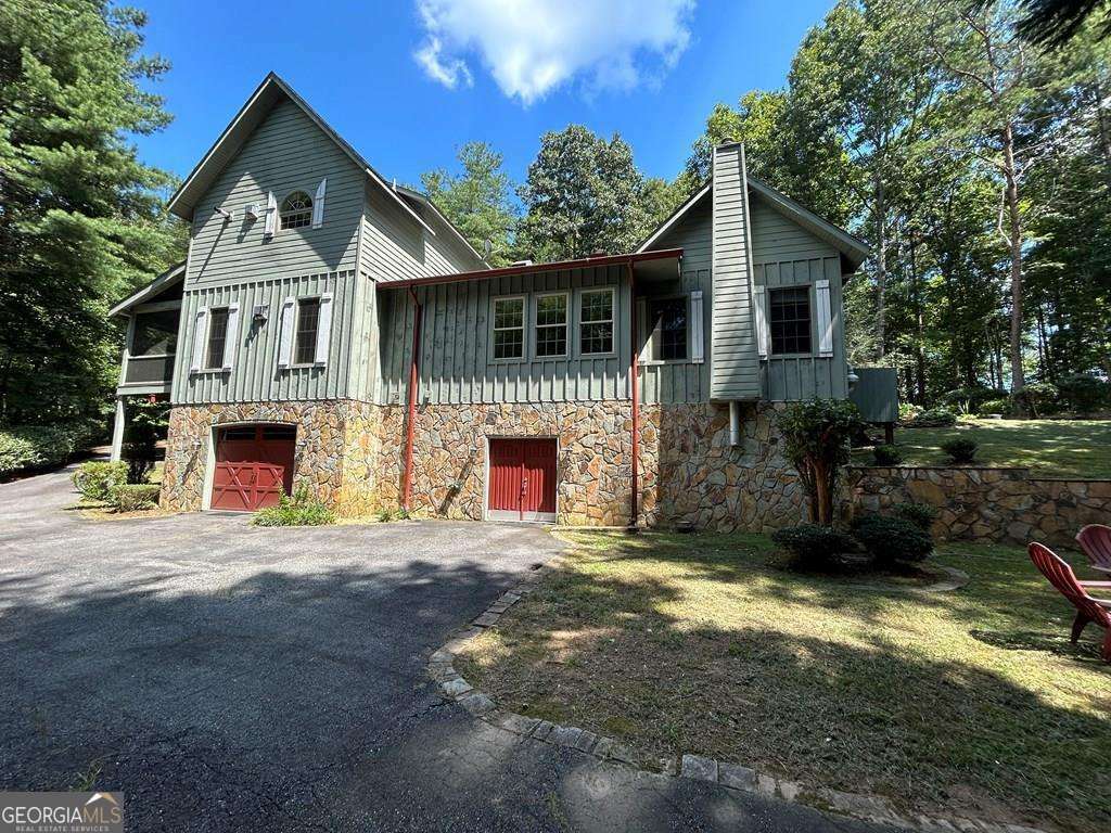 Property Photo:  233 Twin Lakes Road  GA 30513 