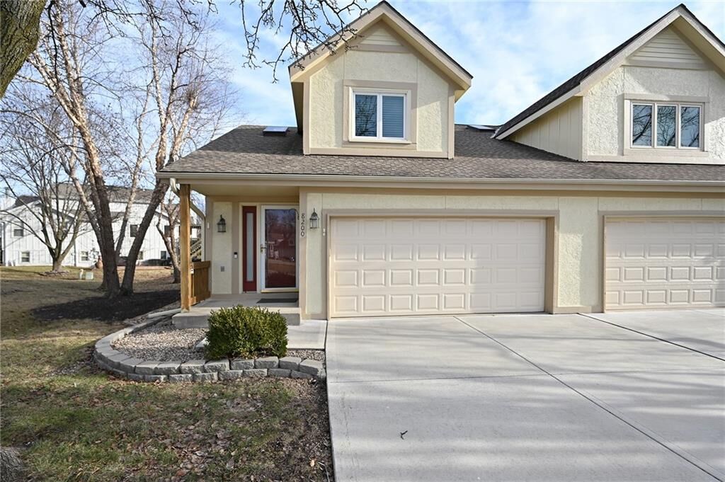 Property Photo:  8200 Bradford Court  MO 64151 