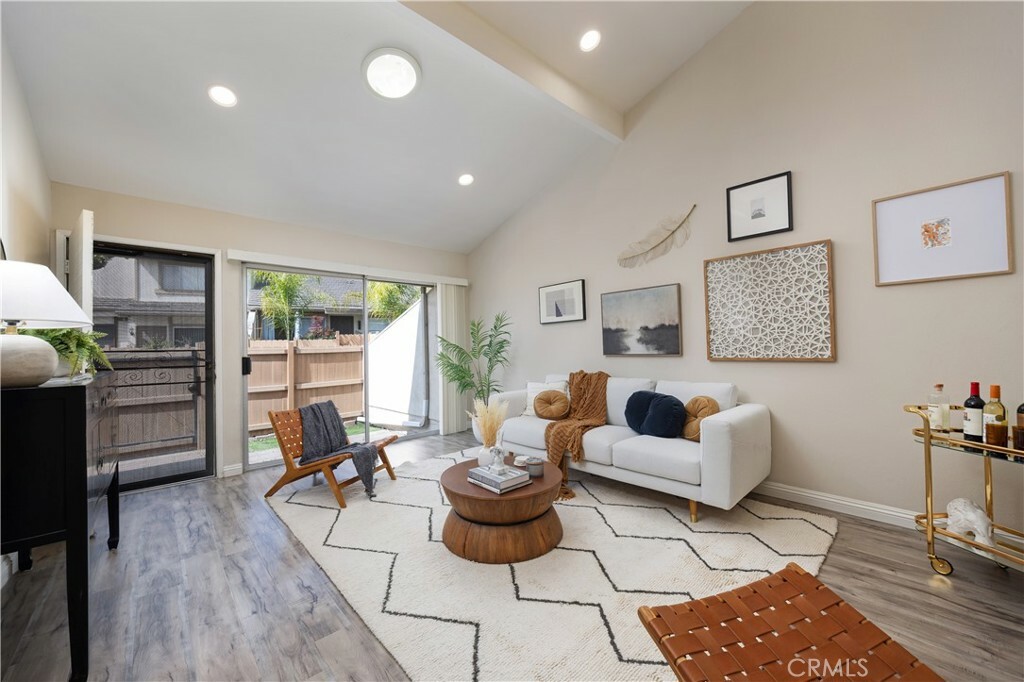 Property Photo:  2335 Conejo Lane 24  CA 92833 