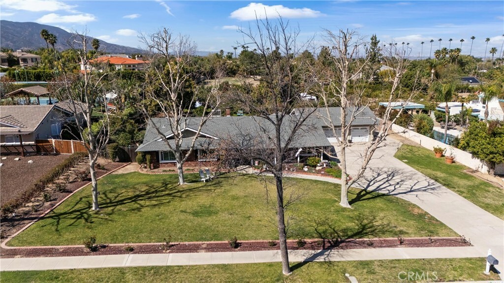 Property Photo: 3024 Sonrisa Drive CA 92881