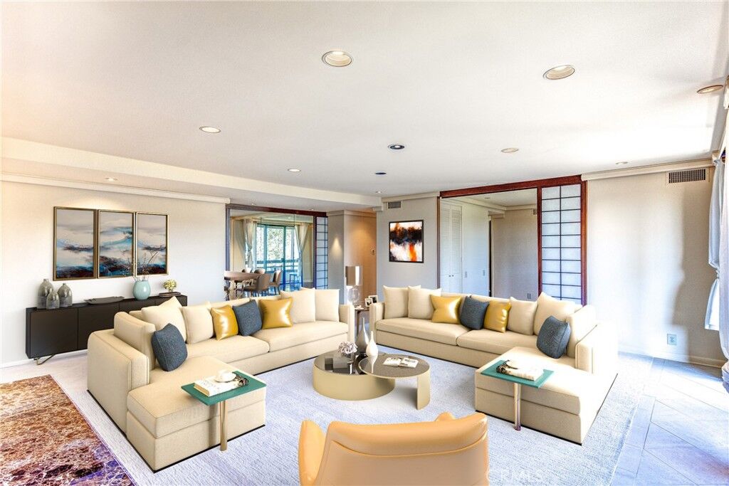 Property Photo: 885 S Orange Grove Boulevard 32 CA 91105