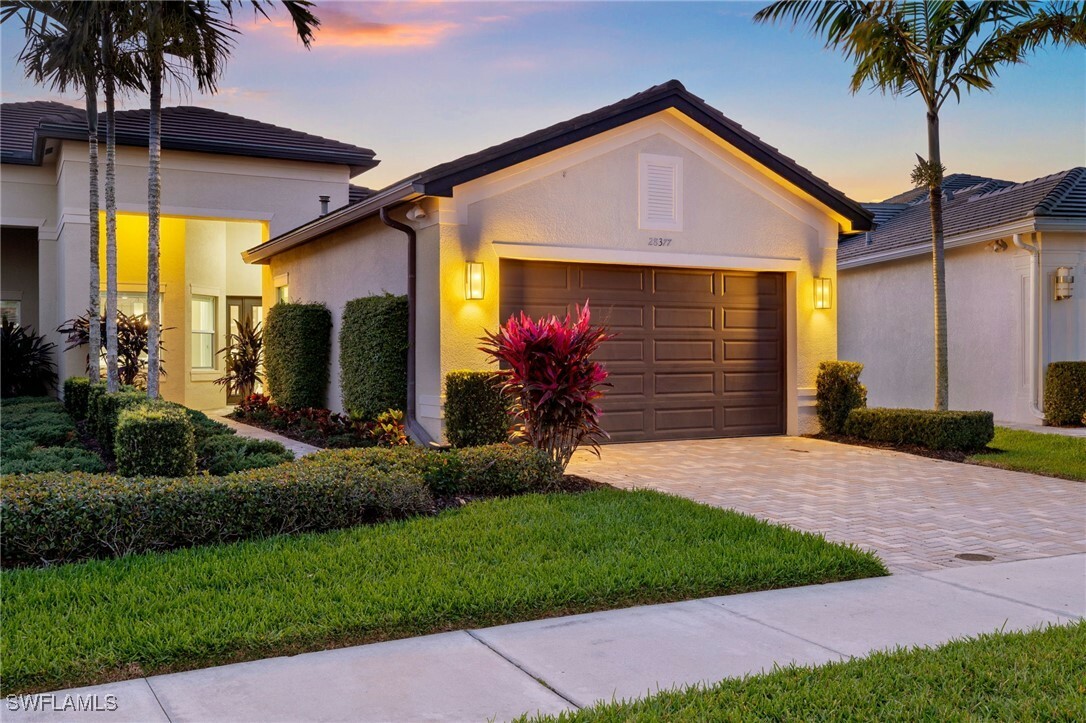 Property Photo: 28377 Turin Court FL 34135