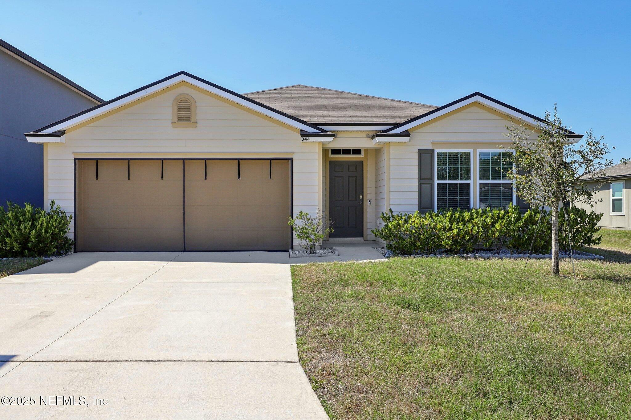 Property Photo:  3441 Lawton Place  FL 32043 