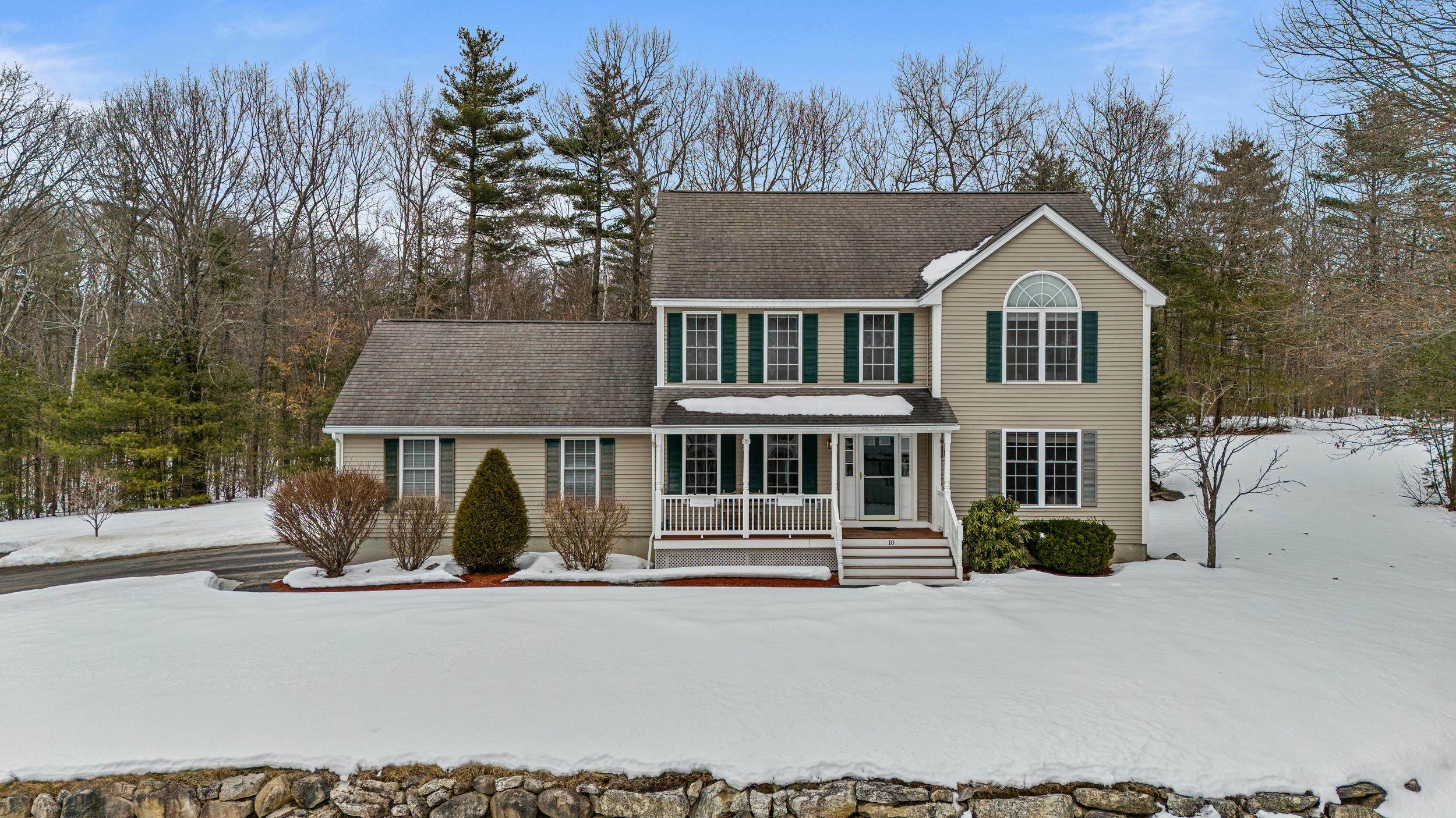 10 Greystone Terrace  Hooksett NH 03106 photo