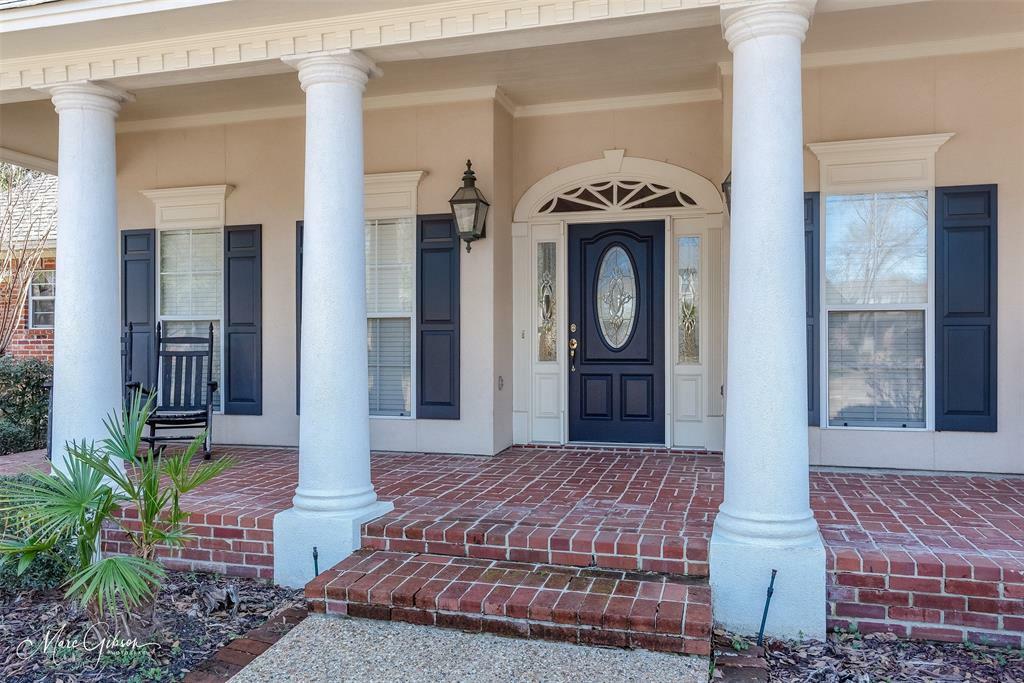 Property Photo:  101 Chesterton Court  LA 71111 
