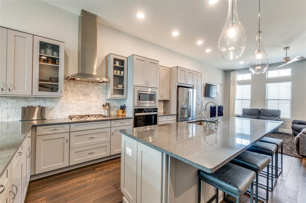 Property Photo: 5350 Bowser Avenue TX 75209