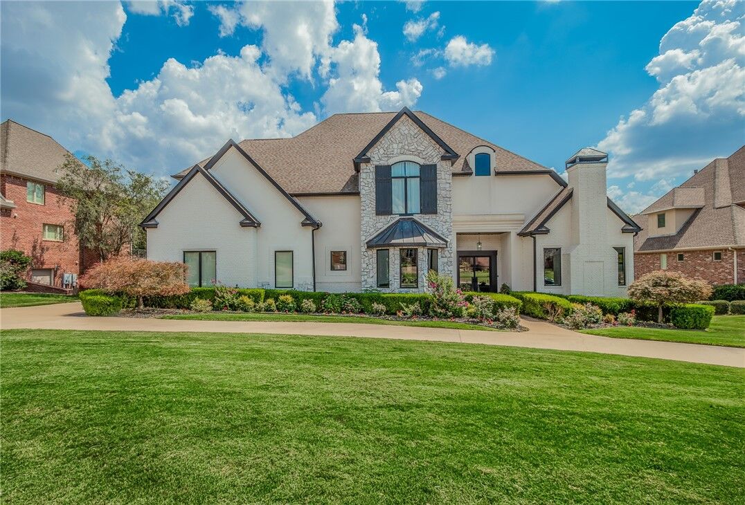 Property Photo:  46 W Buckingham Drive  AR 72758