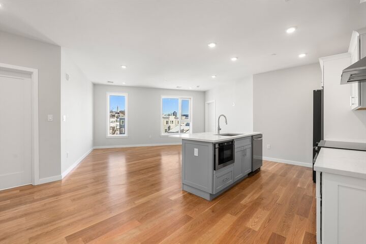 Property Photo: 267 Old Colony 306 MA 02127