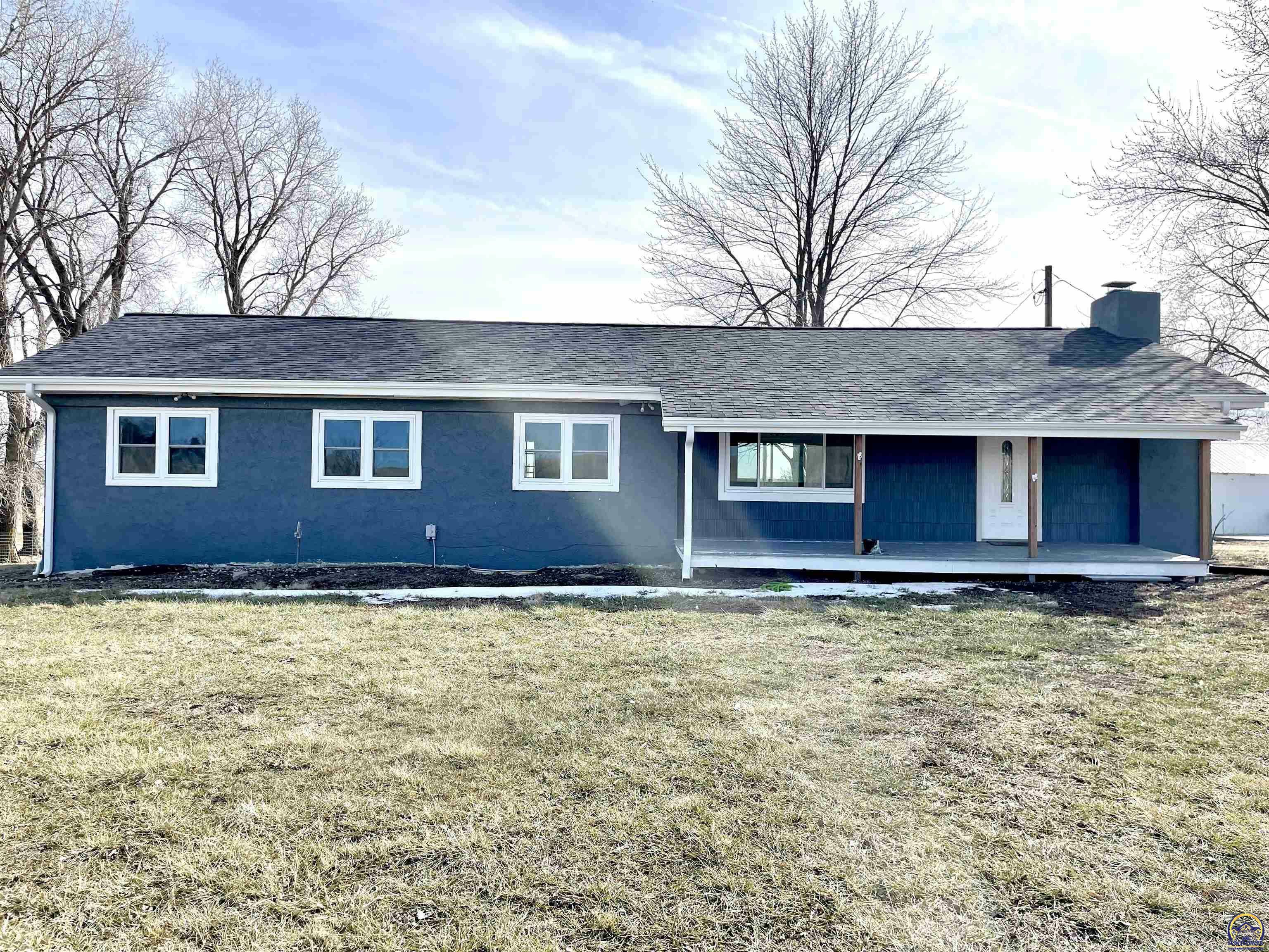 Property Photo:  9245 SW 89th St  KS 66402 