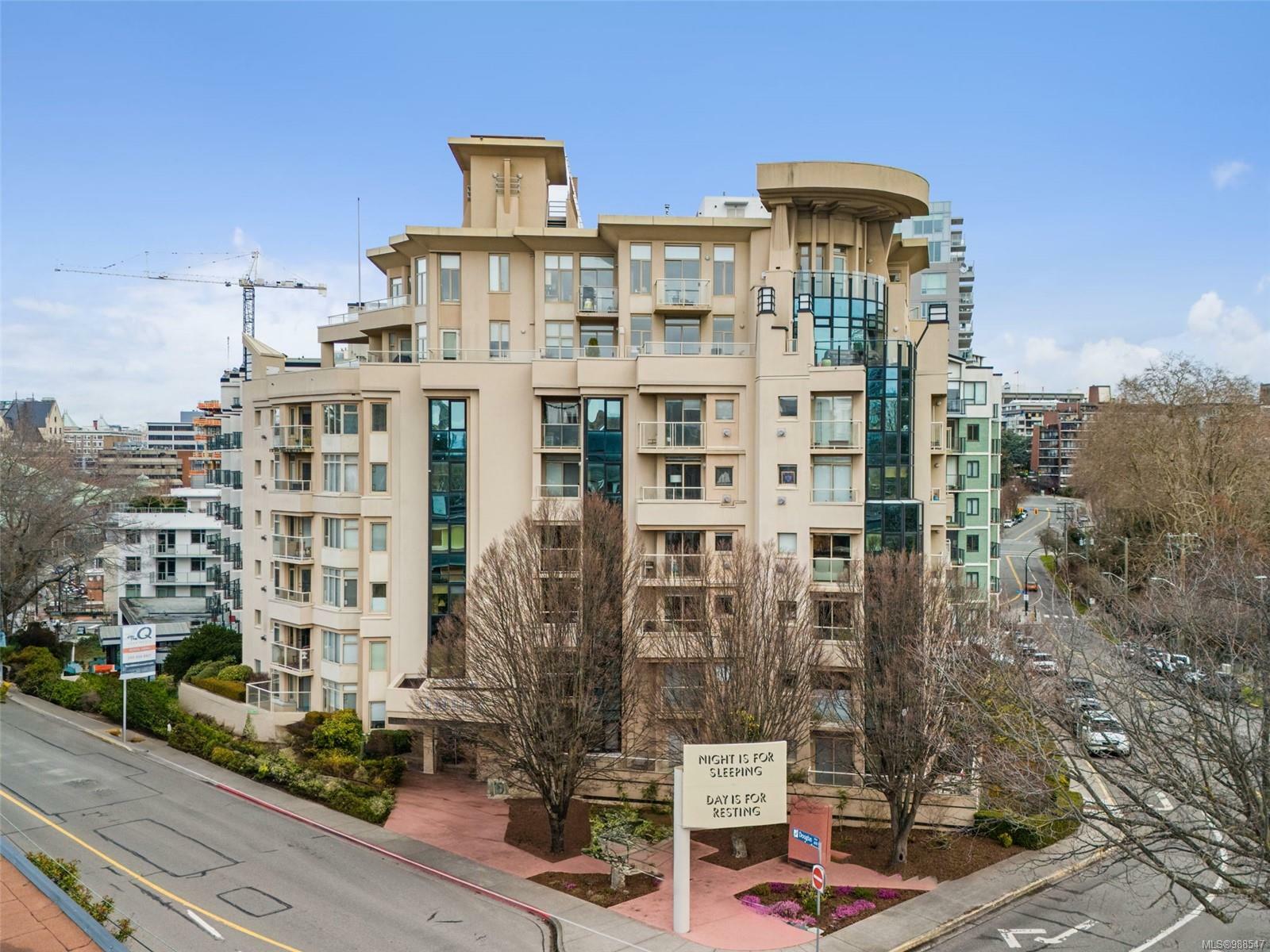 Property Photo:  605 Douglas St 304  BC V8V 2P9 