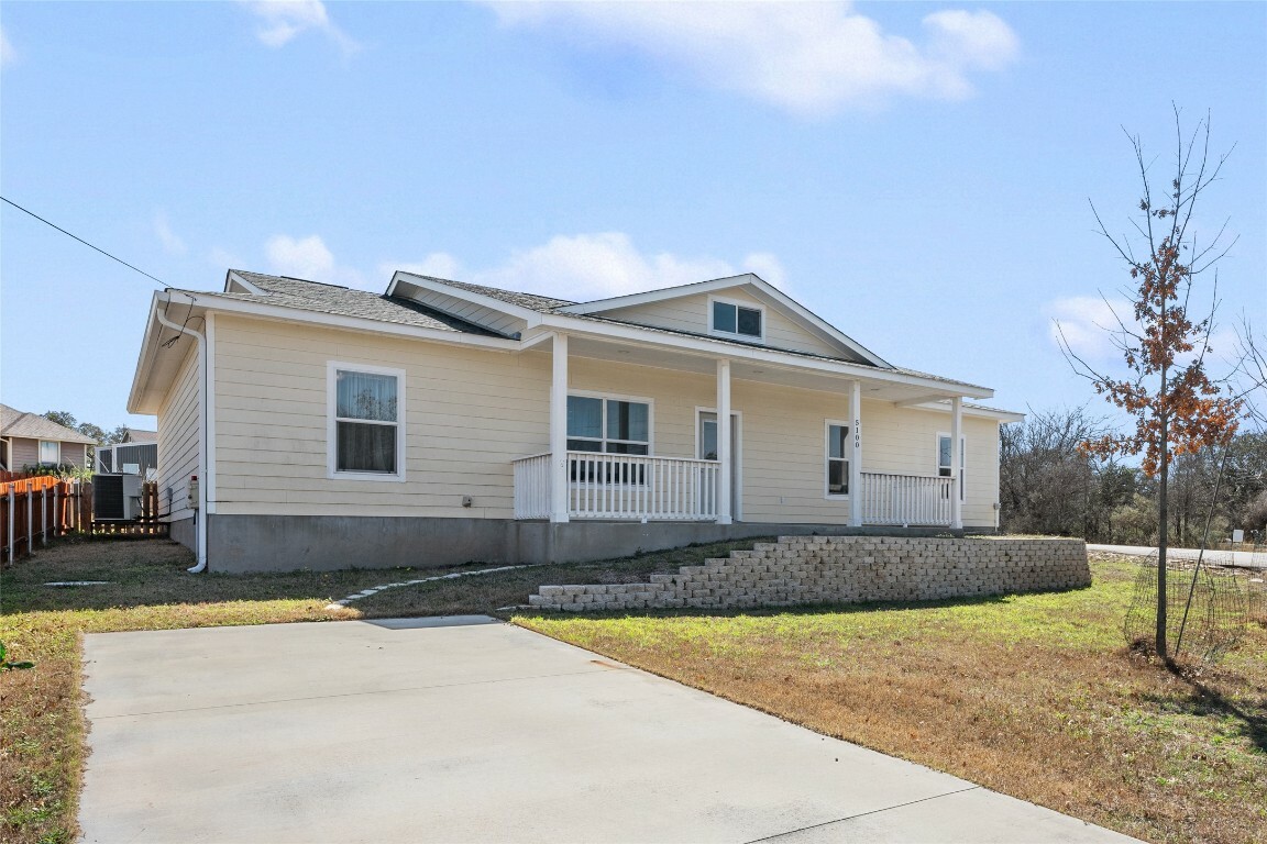 Property Photo:  5100 Pair Street  TX 78639 