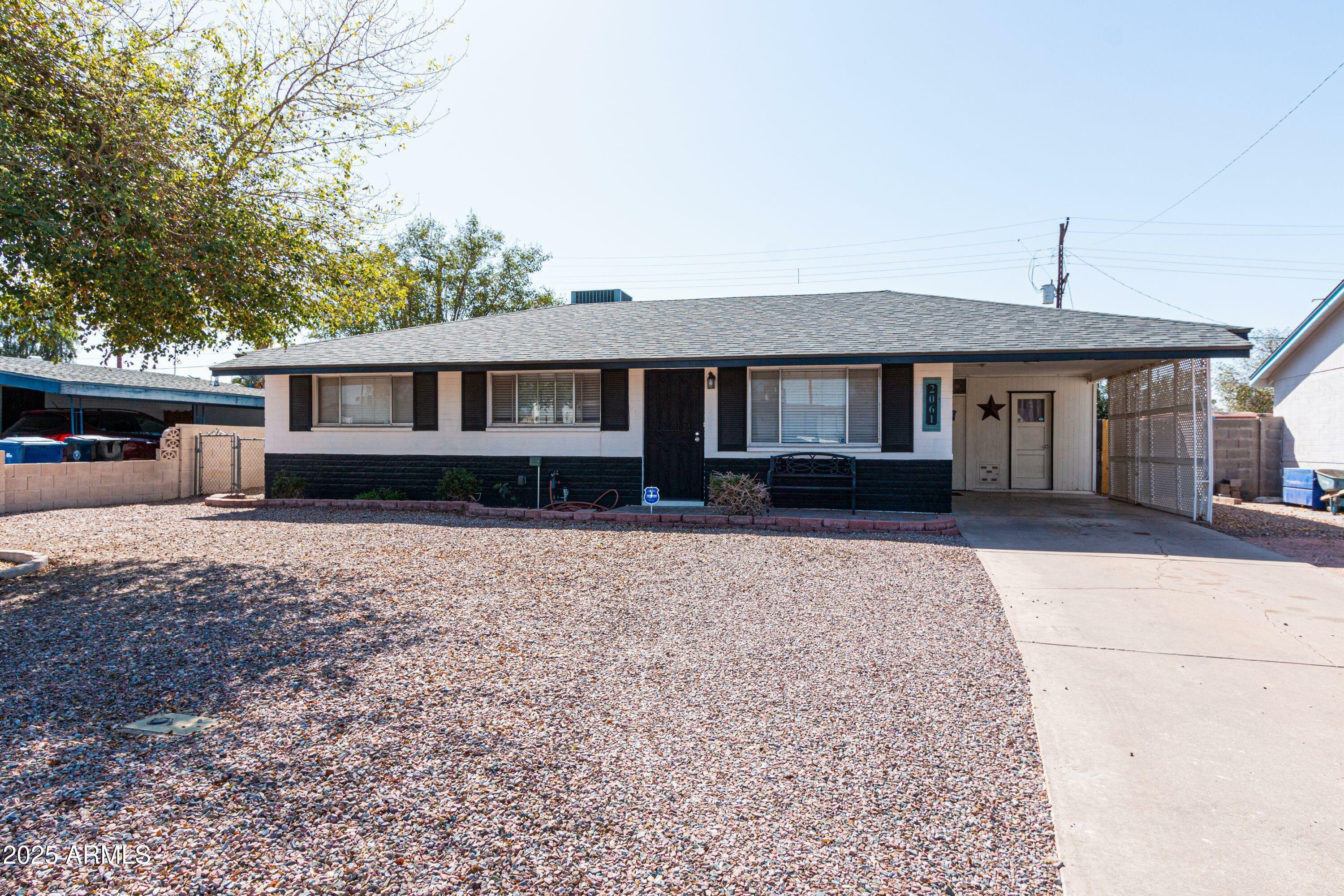 Property Photo:  2061 E Bayberry Avenue  AZ 85204 