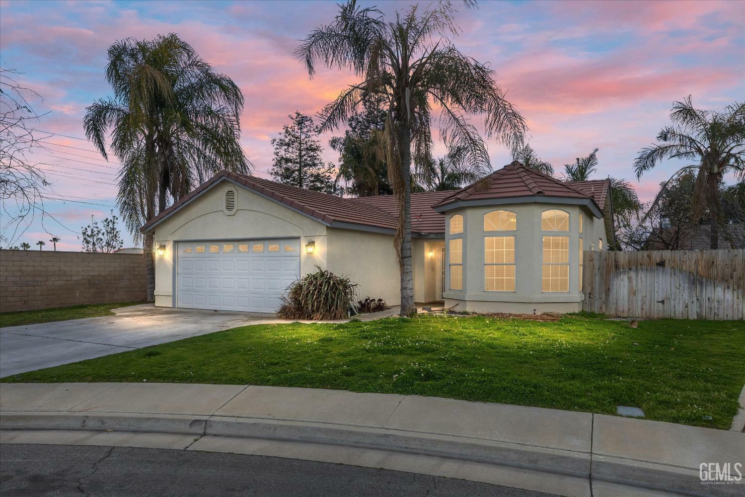 3001 Odessa Court  Bakersfield CA 93312 photo