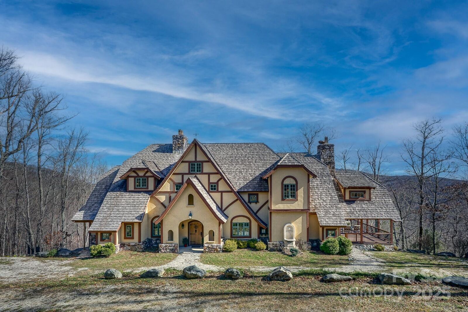 Property Photo:  628 Rock Ledge Lane  NC 28646 