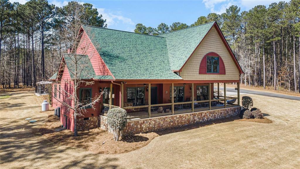 Property Photo: 430 Moccasin Gap Road GA 30233