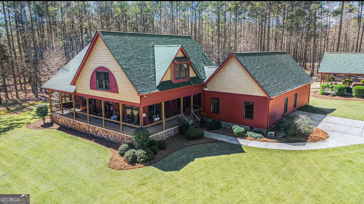 Property Photo: 430 Moccasin Gap Road GA 30233