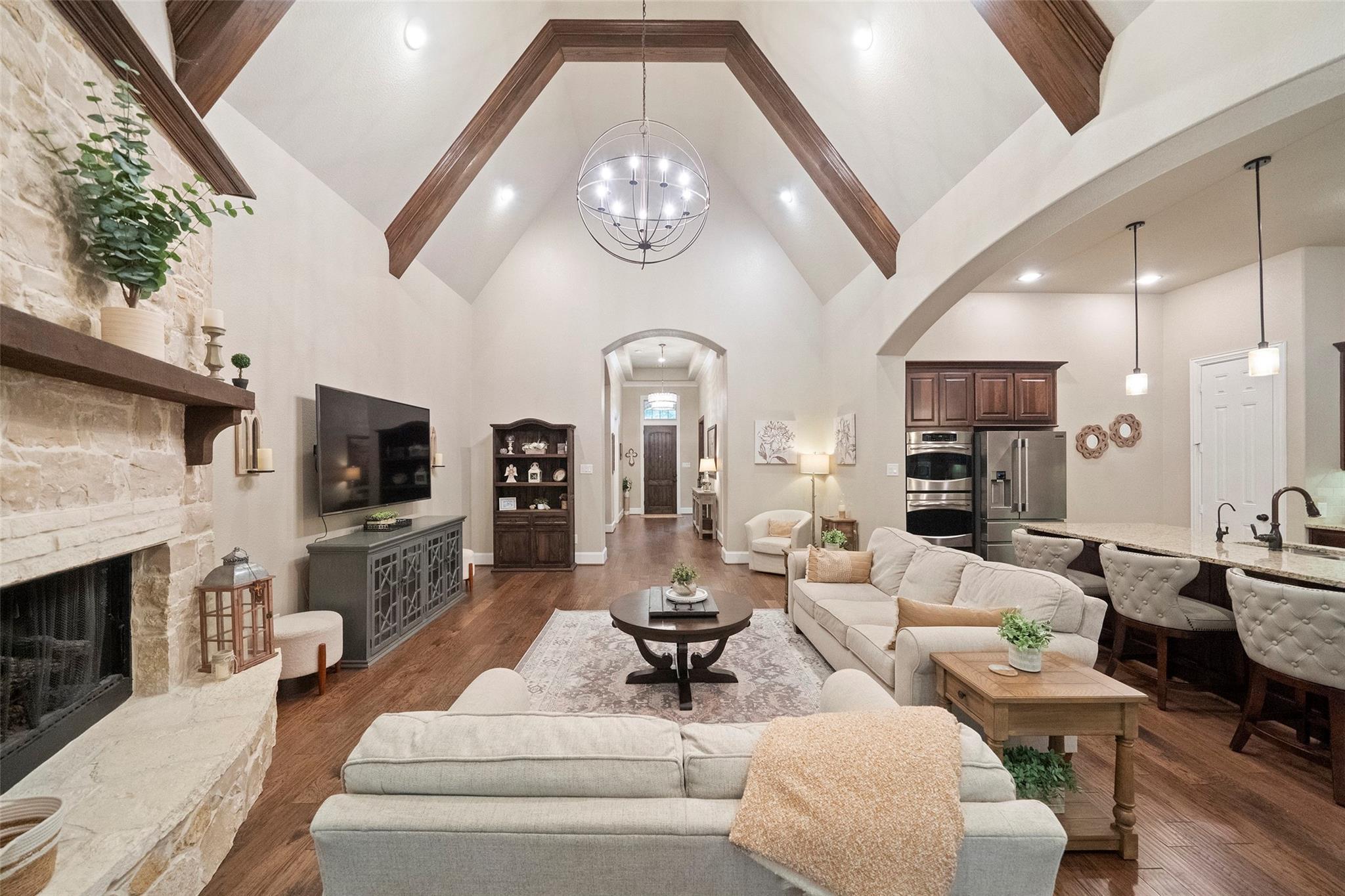 Property Photo: 142 Monterrey Bend TX 77316